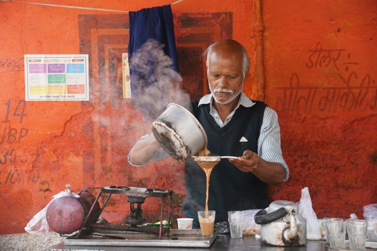 This image has an empty alt attribute; its file name is 0574a-a185a-dsc03889.jpg